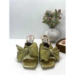 Badgley Mischka Crinkle Bow Heels Green Metallic Women's 6